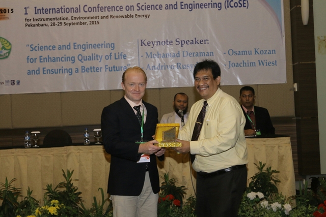 Universitas Riau Jadi Tuan Rumah ICoSE 2015